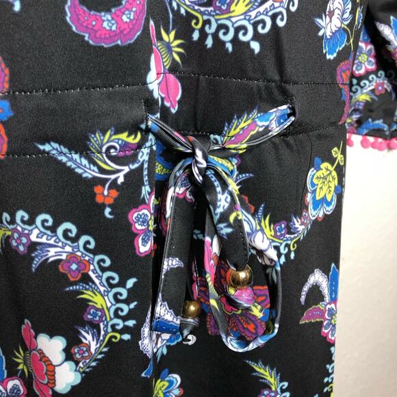 Tracy Negoshian Tiana Black Paisley floral shift dress size Medium NWT - Picture 6 of 16